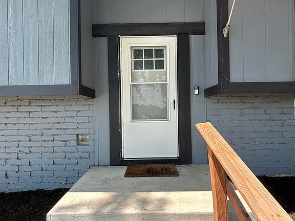 5th image of 6312 S 142nd St