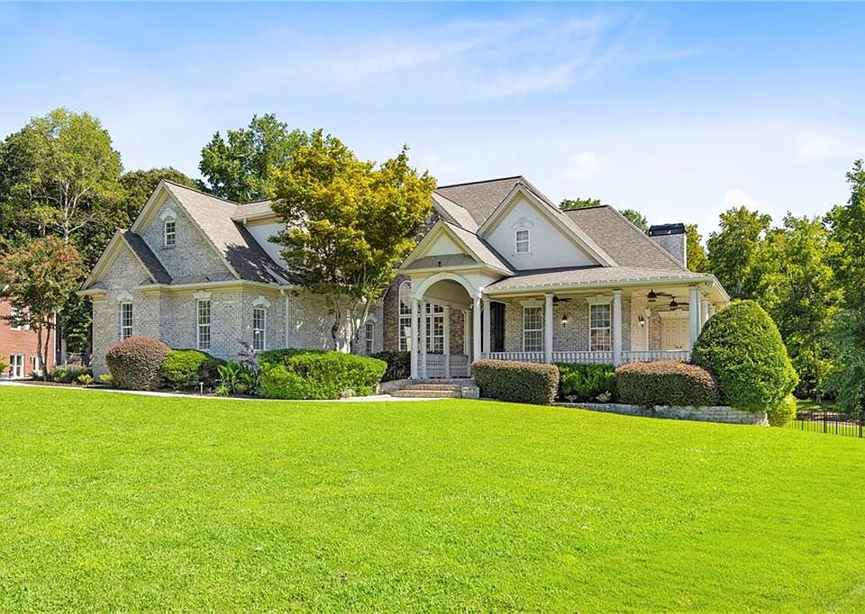 1st image of 1348 Ewing Creek Dr