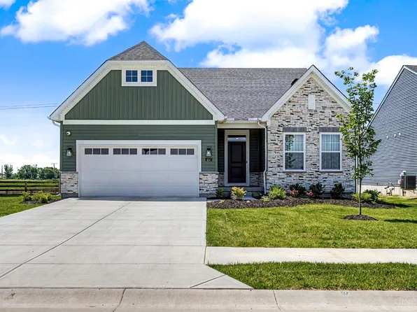 454 Red Maple Ln, Wilmington, OH 45177