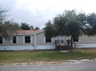 325 N Walnut Way, Boerne, TX 78006