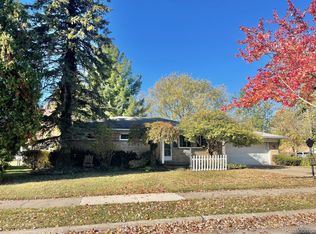29937 Maplegrove St, Saint Clair Shores, MI 48082