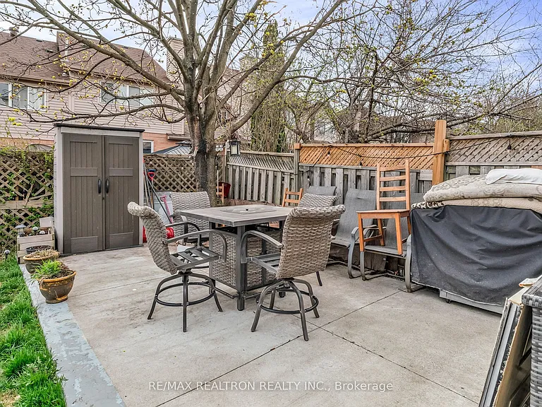 89 Beaconsfield Ave — Photo 48