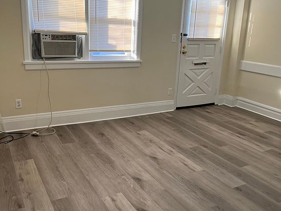 5th image of 178 Kearny Ave #15