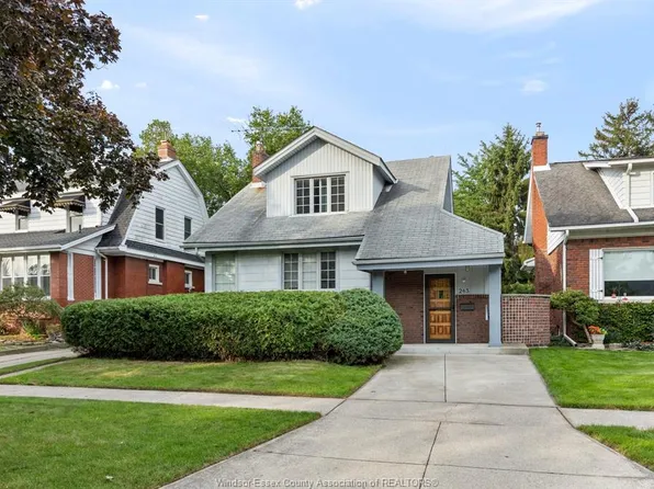 243 Esdras Pl, Windsor, ON N8S 2M4