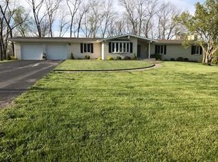 1195 County Road 2345, Moberly, MO 65270