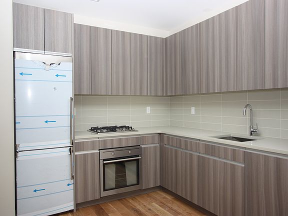 2nd image of 29 Mac Donough St #4B