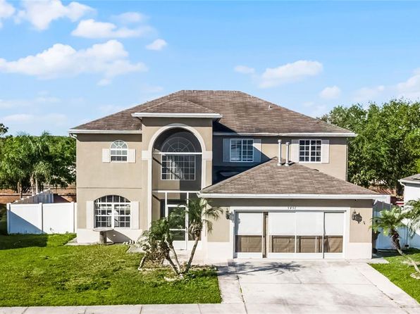 5456 Crepe Myrtle Cir, Kissimmee, FL 34758