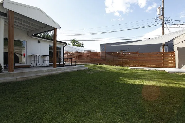 6 bed, $5,500 — Photo 3