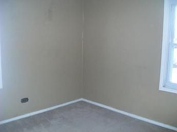2nd image of 20 W Sunnydale Dr