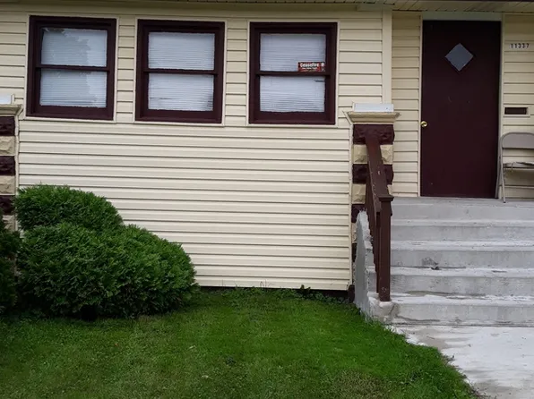 11337 S Parnell Ave, Chicago, IL 60628