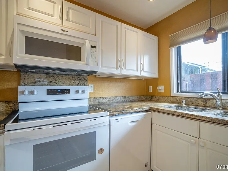 1649 Waikahalulu Ln #C12 — Photo 6