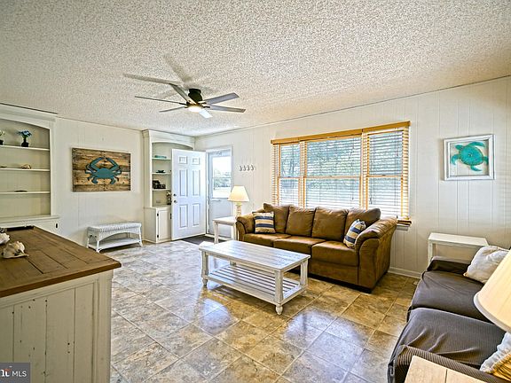 4th image of 610 Kent Ct