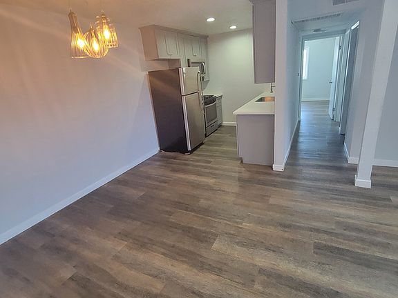 3rd image of 3501 Jasmine Ave #16A