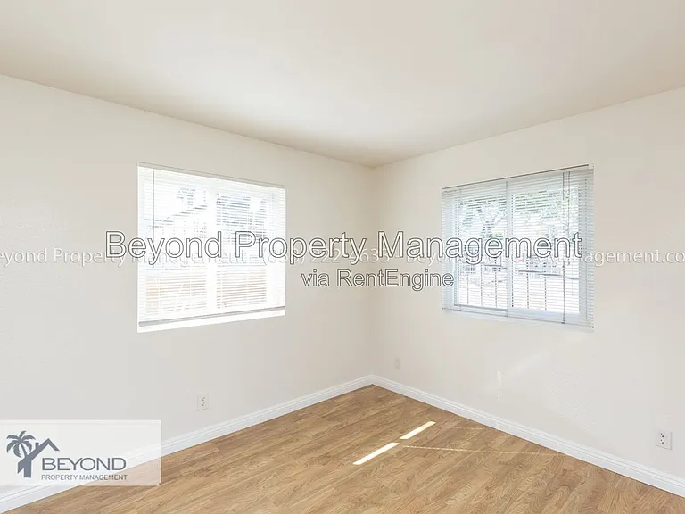 2608 Broadway #3 — Photo 12