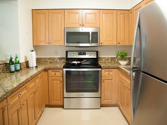5th image of 5231 Geneva Way APT 106