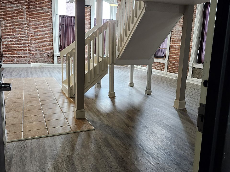 1st image of 224 N 4th St #301