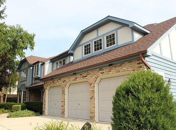 2nd image of 852 Rockbridge Dr