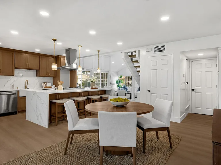 11502 Bingham St — Photo 24