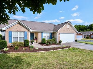 101 Kingwood Ct, Graham, NC 27253