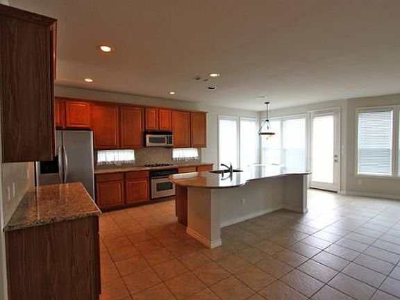Open Kitchen
