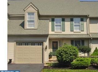 1286 Crestview Dr, Denver, PA 17517