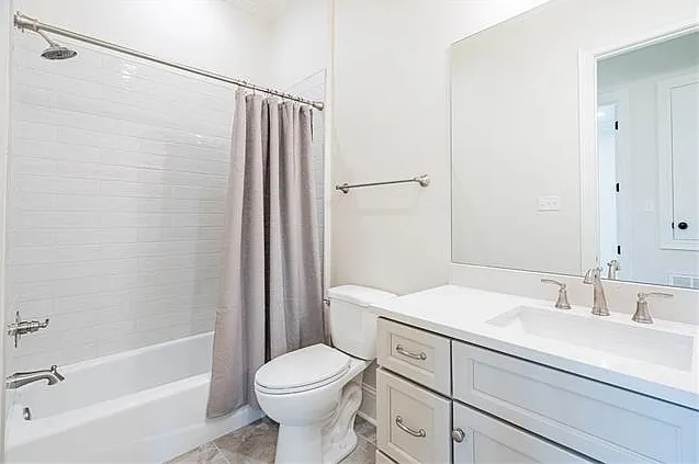 808 Bonnabel Blvd #D — Photo 18