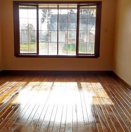 4th image of 4865 Nelapark Dr