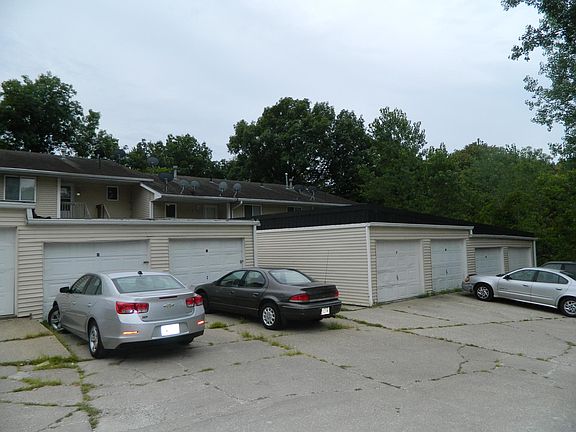 2nd image of 630 N 9th St