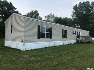 951 McLaughlin Rd, Murphysboro, IL 62966