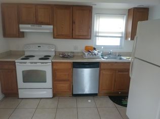 101 State Rd #B, Croydon, PA 19021