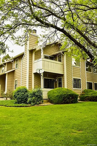 4301 S Andes Way #204 Photo 1