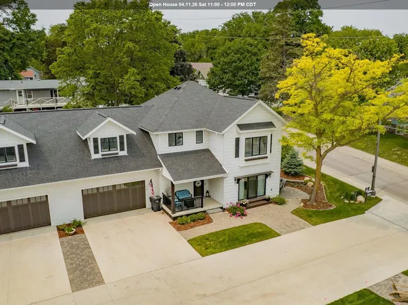 171 Linden Dr, Arnolds Park, IA 51331