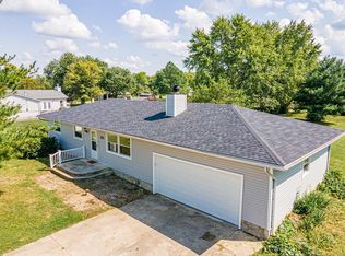 5484 Saltzgaber Rd, Groveport, OH 43125