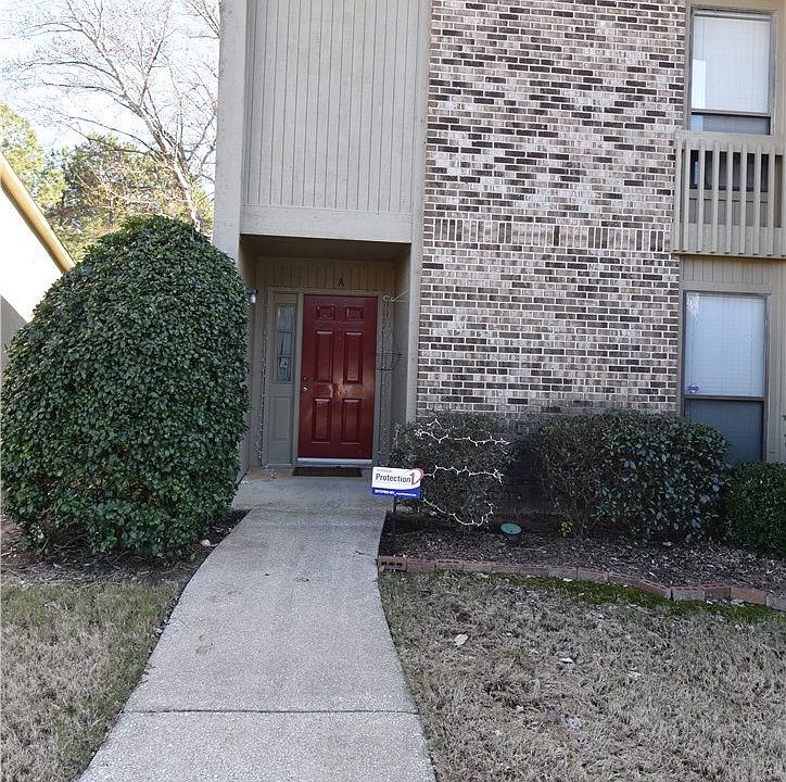 1st image of 1017A Stonegate Dr
