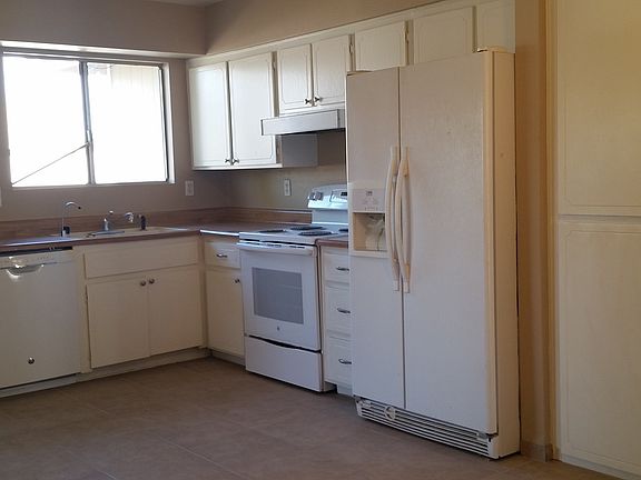 NEW KITCHEN