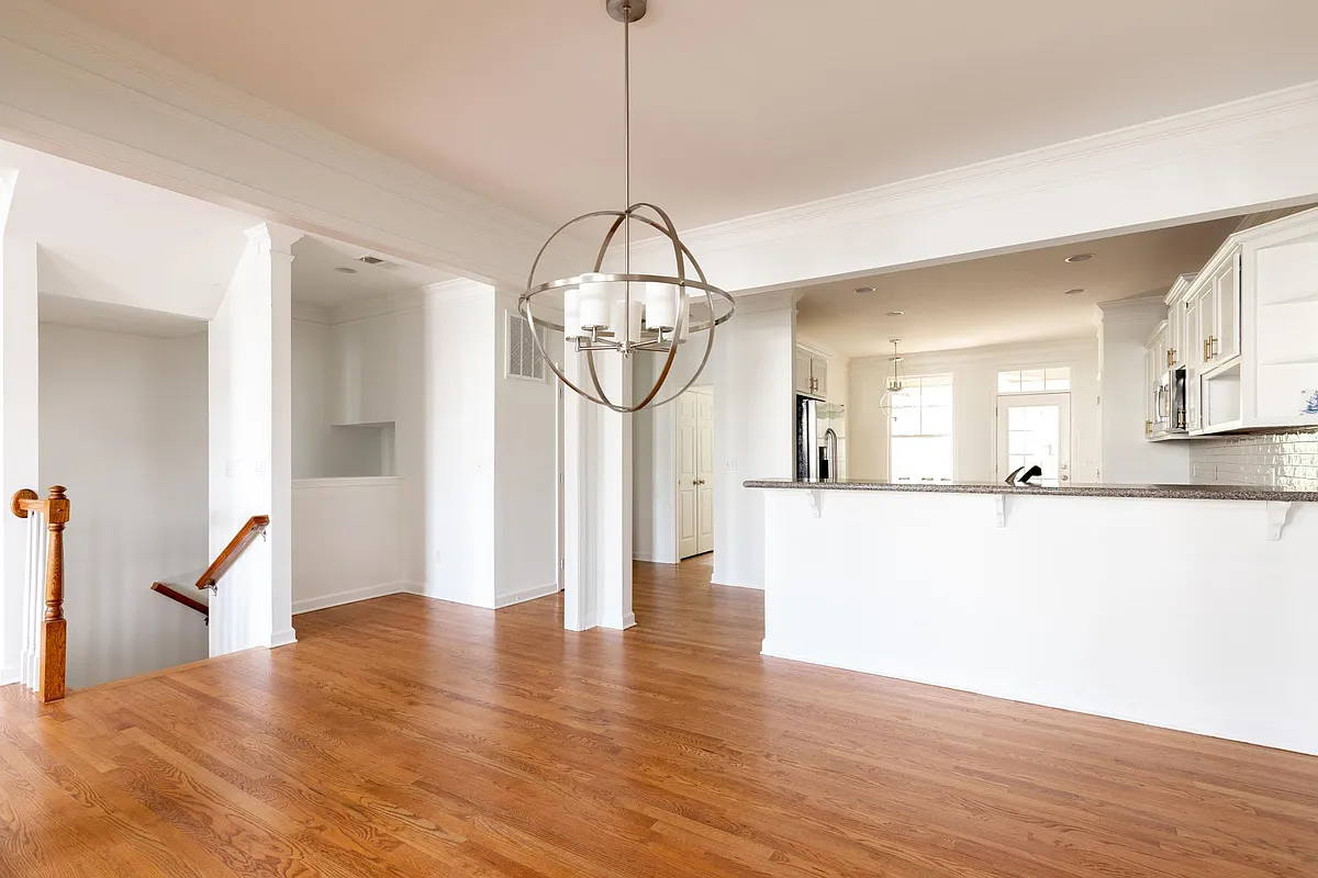 Building Photo - 124 Palm Cove Way