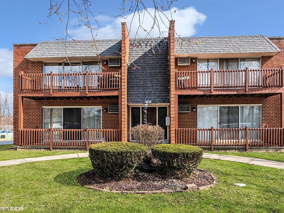 1st image of 527 N Pleasant Dr APT 2F