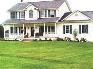 17590 Jug St, Burton, OH 44021