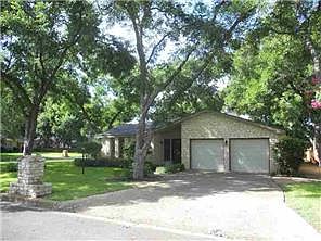 1st image of 333 San Saba St