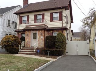 1049 Coolidge Rd, Elizabeth, NJ 07208
