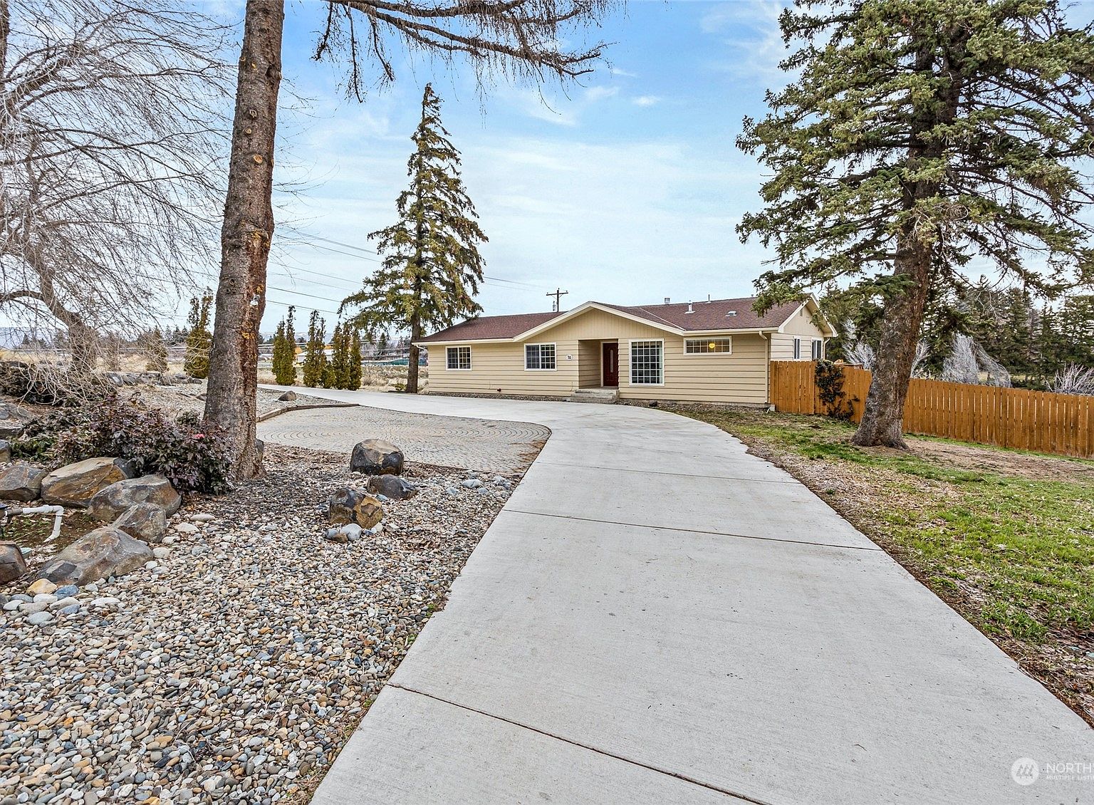 700 N Willow Street, Ellensburg, WA 98926 Zillow