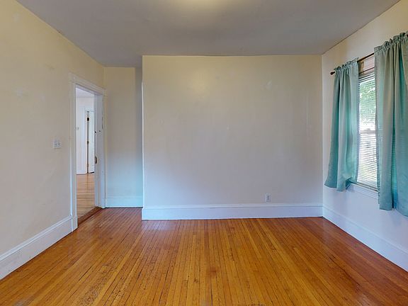 4th image of 47 Fairbanks St #2