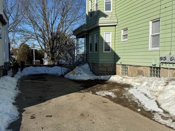 165 Eastern Ave, Fall River, MA 02723