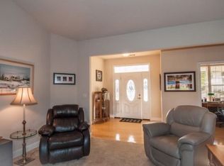 13031 Spring Lake St, Redding, CA 96003