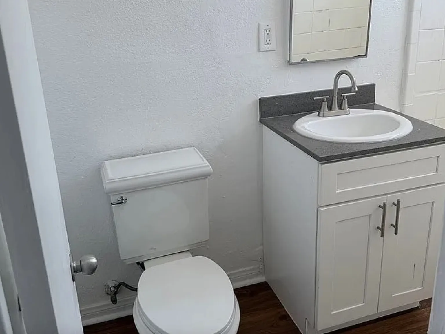 2 bed, 1200 sqft, $2,500 — Photo 3