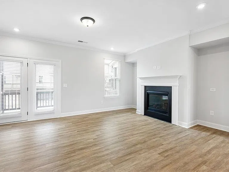 422 Herring Dr — Photo 10