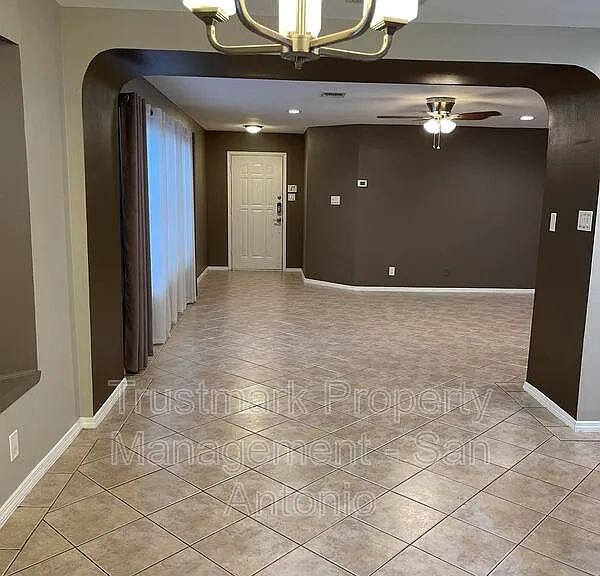 8335 Bent Meadow Dr — Photo 5