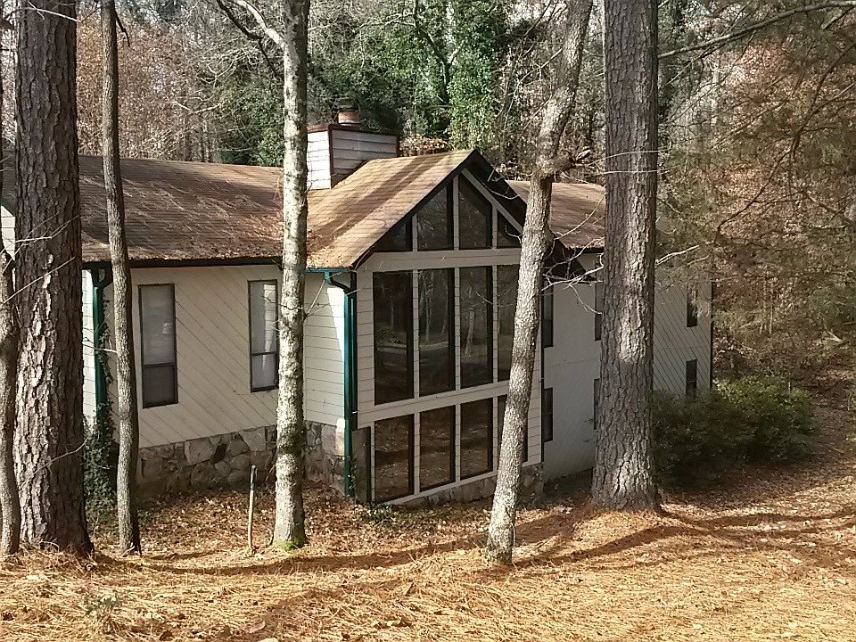 1st image of 114 Bramble Oak Dr