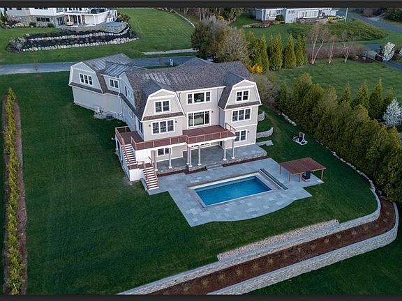 2nd image of 19 Sea Ridge Dr
