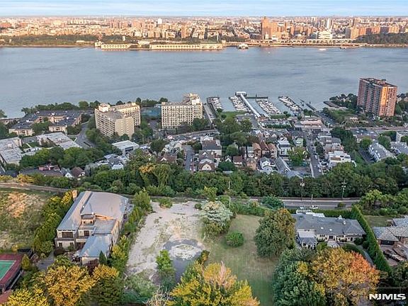 3rd image of 55 & 69 Bluff Rd